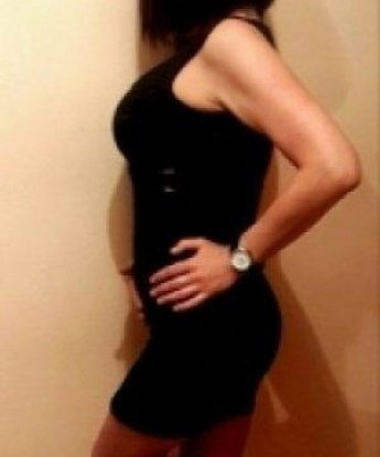 Экзотическая красавица обеспечит тебе незабываемое время в своей компании. Открой для себя новые ощущения с нежной и страстной куколкой. 13553, 39 лет